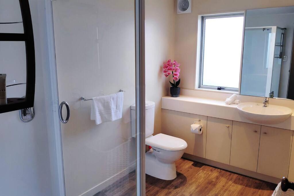 Lovely Apartment- Amazing Lake & Mountain Views Queenstown Extérieur photo