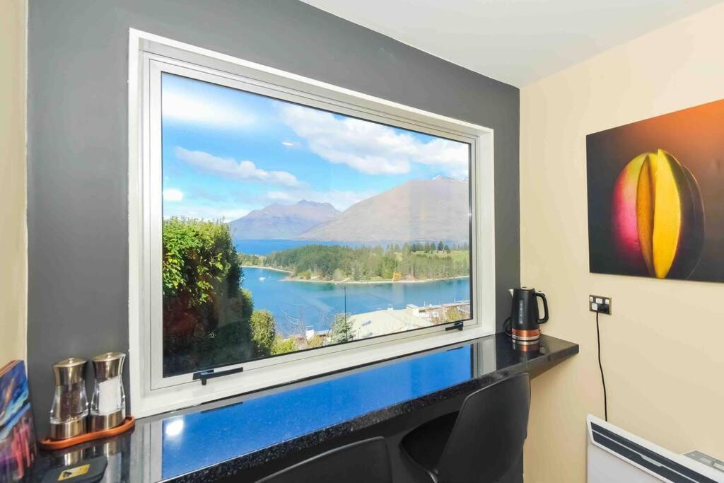 Lovely Apartment- Amazing Lake & Mountain Views Queenstown Extérieur photo